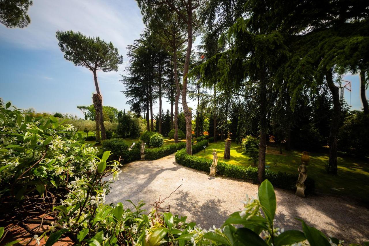 Bed and Breakfast Casa Matilde Mommio Экстерьер фото